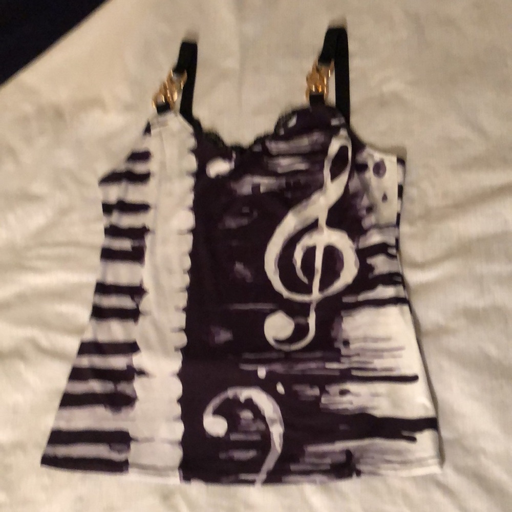 Chicyea large woman’s top